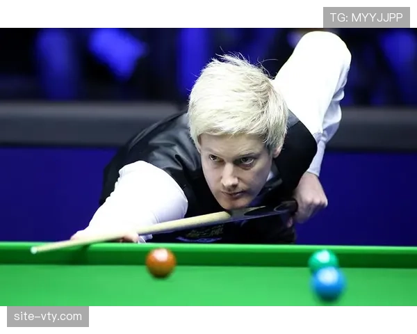 罗伯逊利雅得赛全场掌控节奏，威尔逊难获上手机会陷被动